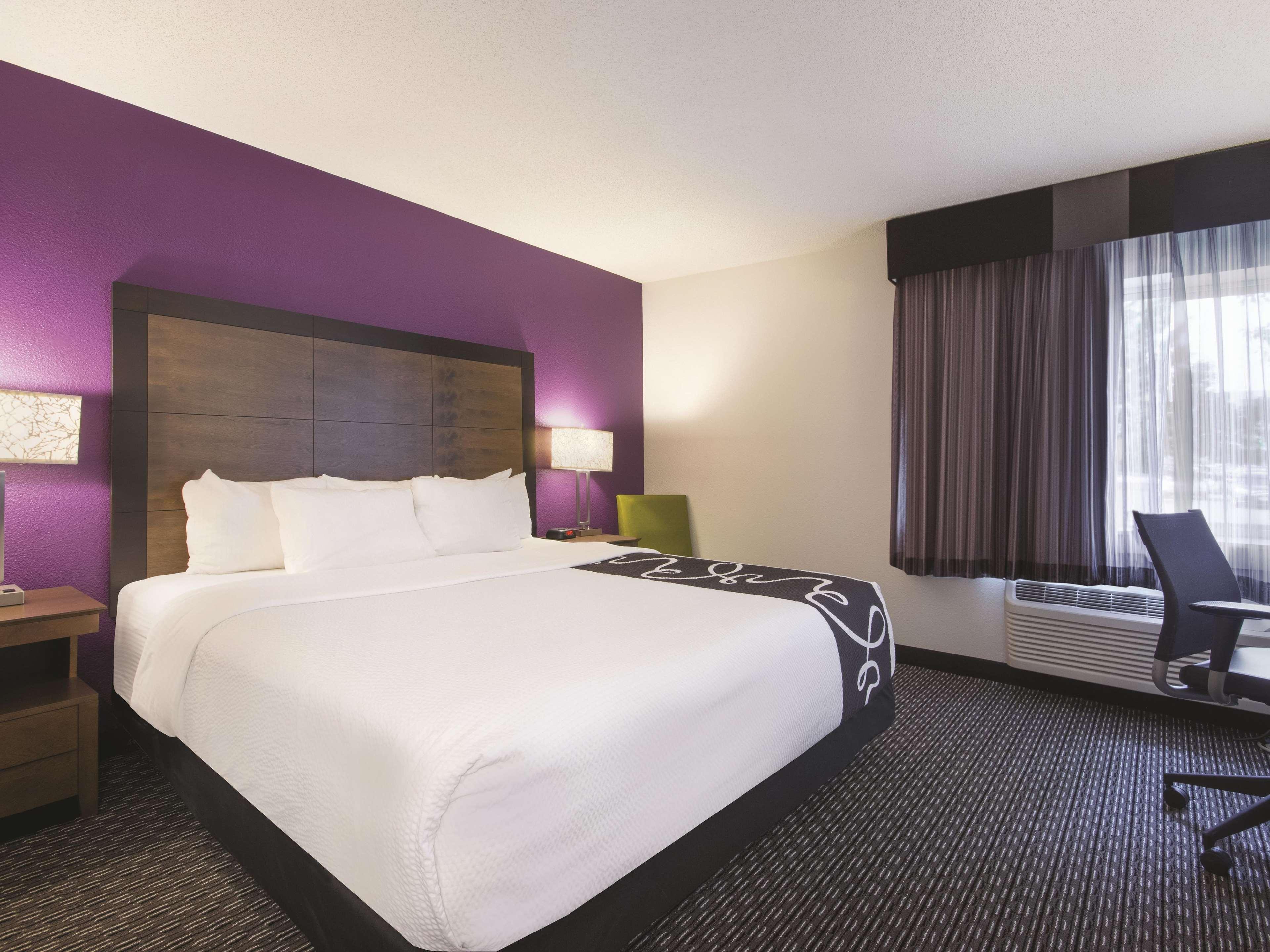 La Quinta By Wyndham Hartford Bradley Airport Hotel Windsor Locks Buitenkant foto