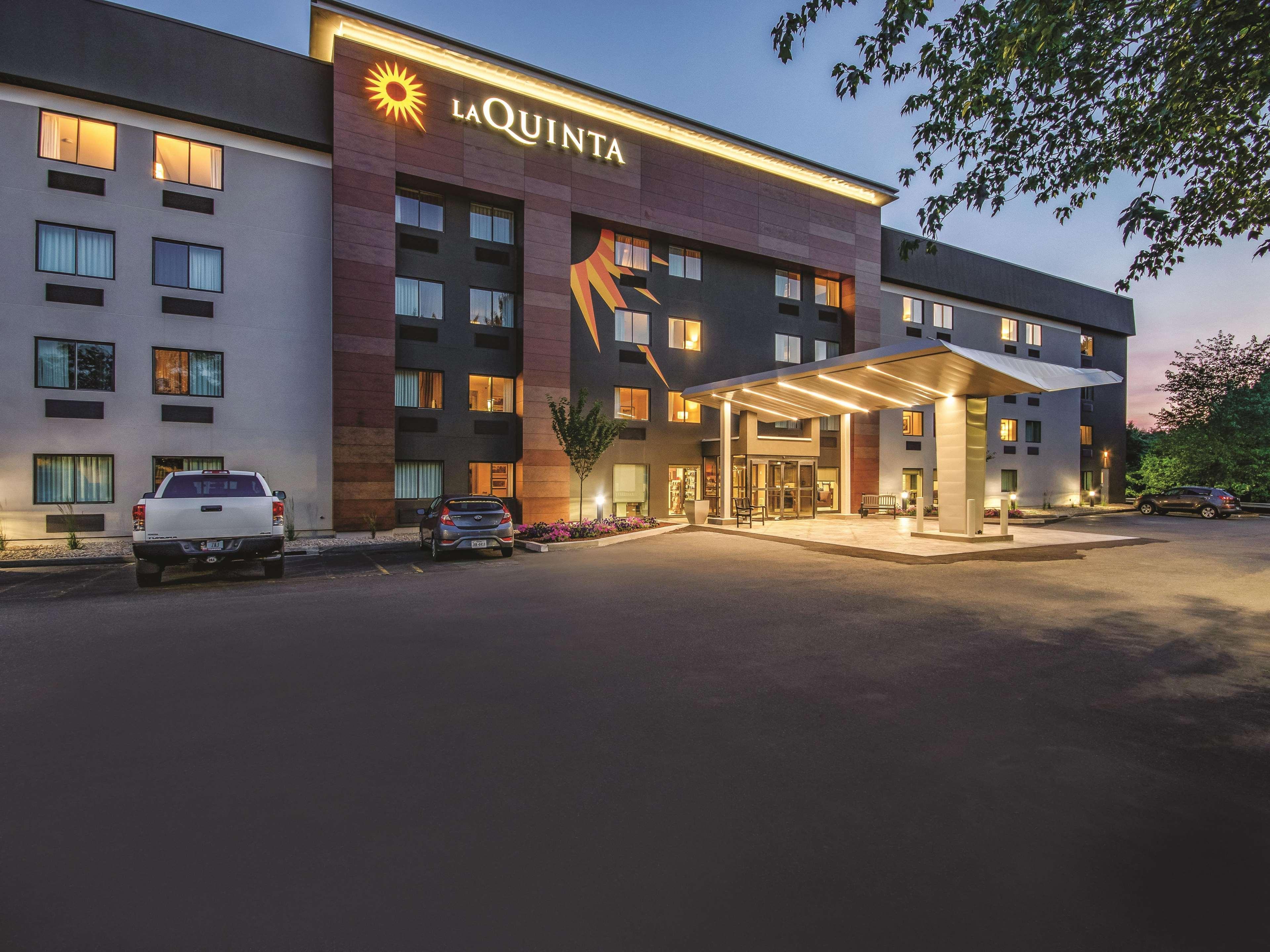 La Quinta By Wyndham Hartford Bradley Airport Hotel Windsor Locks Buitenkant foto