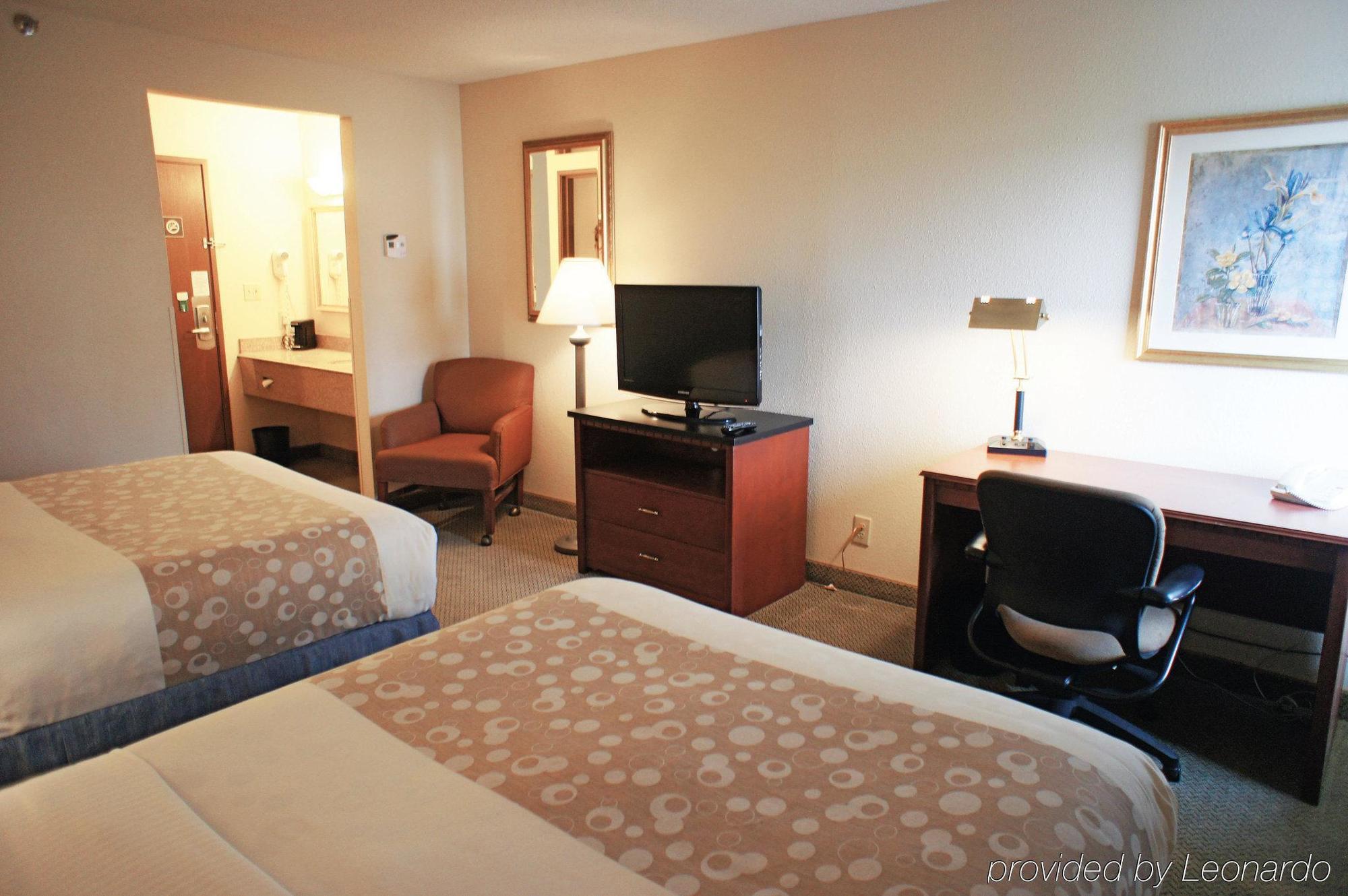 La Quinta By Wyndham Hartford Bradley Airport Hotel Windsor Locks Buitenkant foto