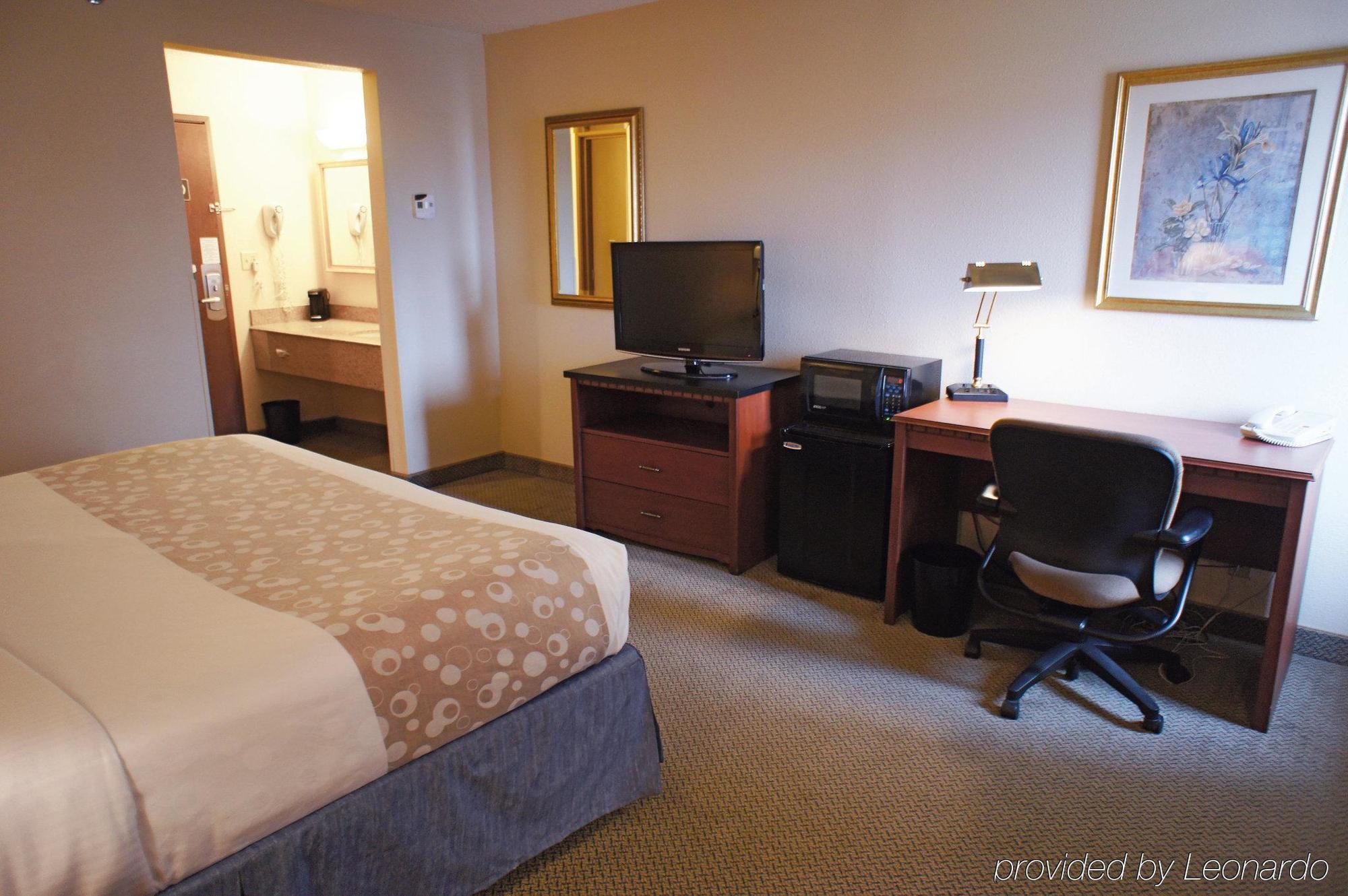 La Quinta By Wyndham Hartford Bradley Airport Hotel Windsor Locks Buitenkant foto