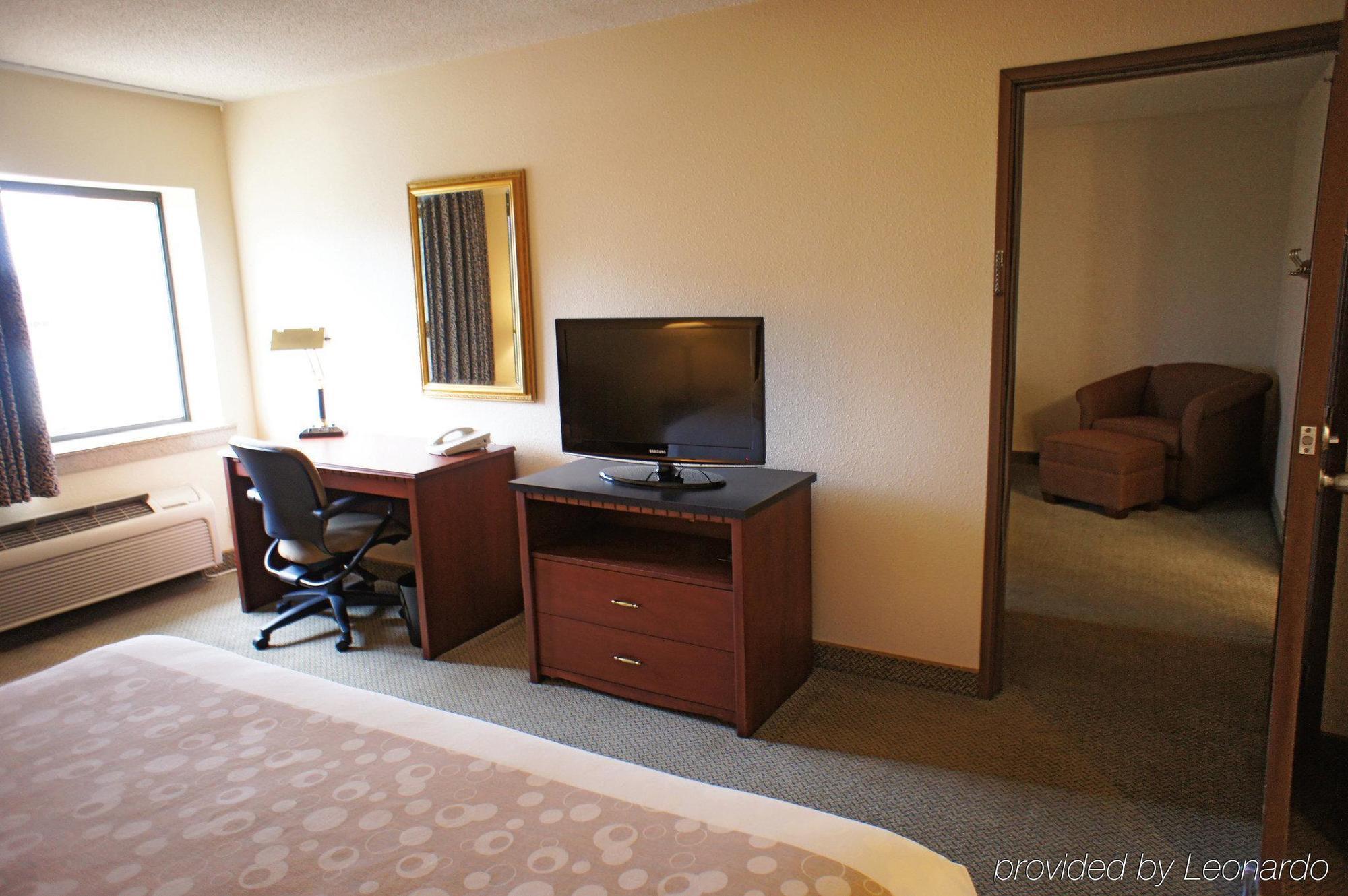 La Quinta By Wyndham Hartford Bradley Airport Hotel Windsor Locks Buitenkant foto